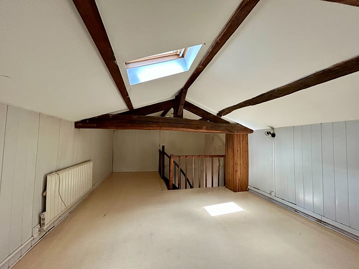 2 bed stone house for sale near Gentray