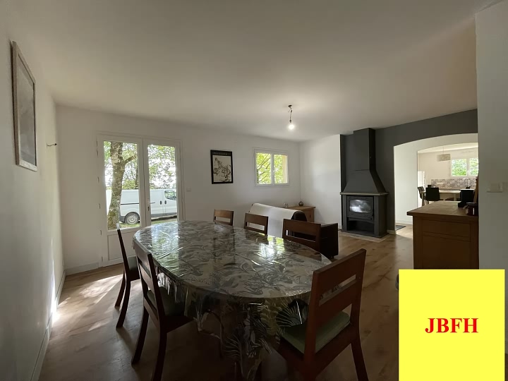 2 bed house for sale near Pliboux