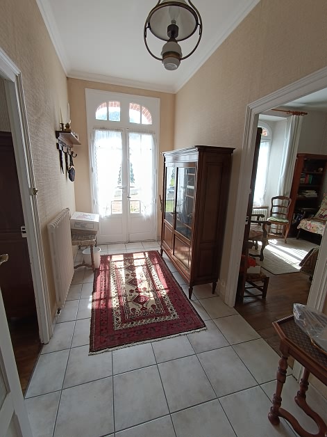 5 bed stone house for sale near Perret