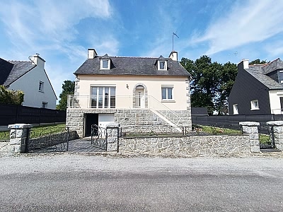 2 bed house for sale near Perret