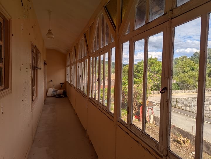 3 bed stone house for sale near Bujaleuf