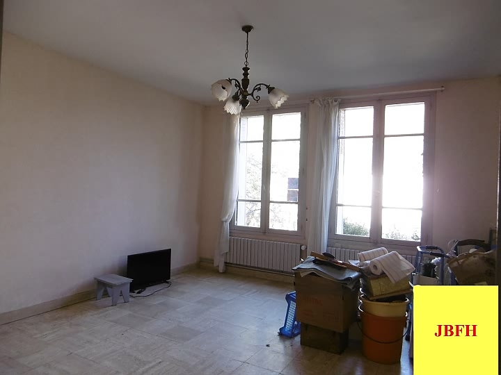 2 bed stone house for sale near Vienne And Haute Vienne