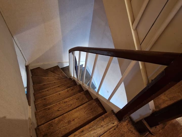 47 bed stone house for sale near Castels