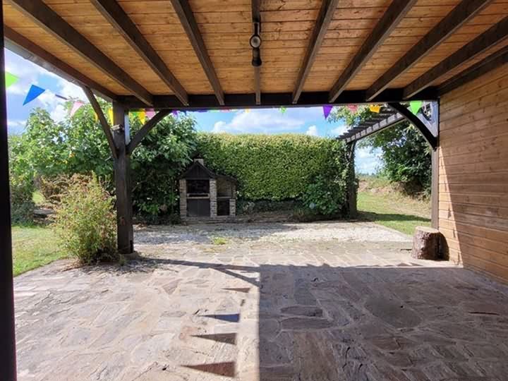 2 bed stone house for sale near Bion