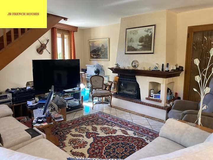 6 bed stone house for sale near Ansac Sur Vienne