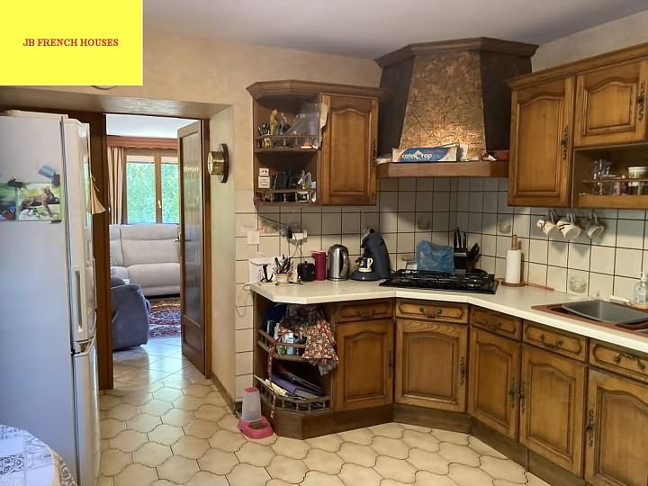 6 bed stone house for sale near Ansac Sur Vienne