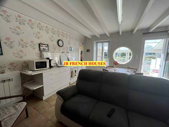 2 bed stone house for sale near Caribet