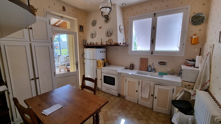 4 bed stone house for sale near Goulat