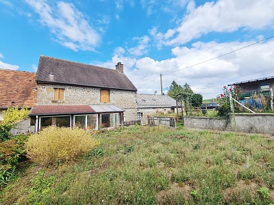 2 bed stone house for sale near Perrou