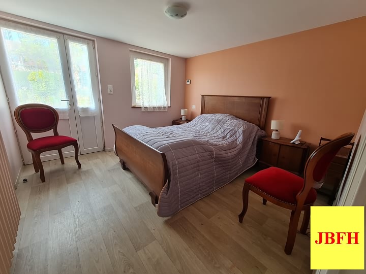 2 bed stone house for sale near Perrou