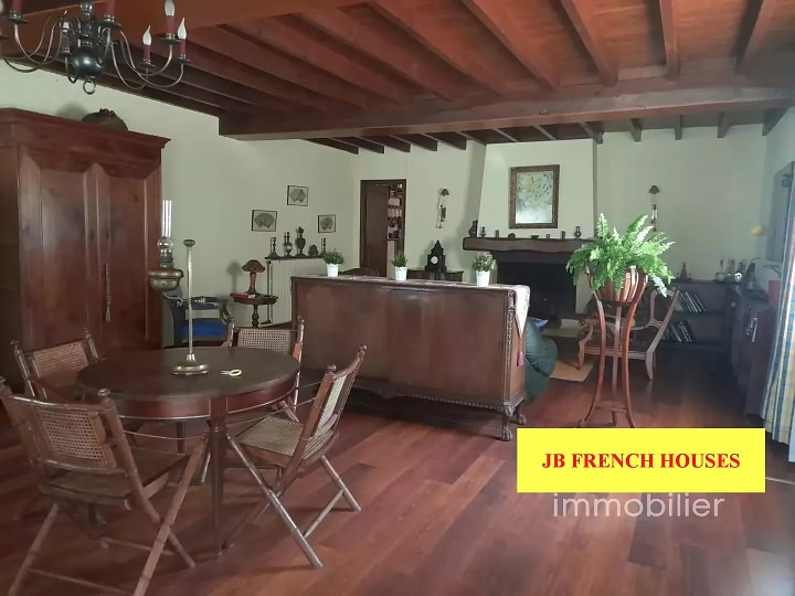 3 bed stone house for sale near Noth