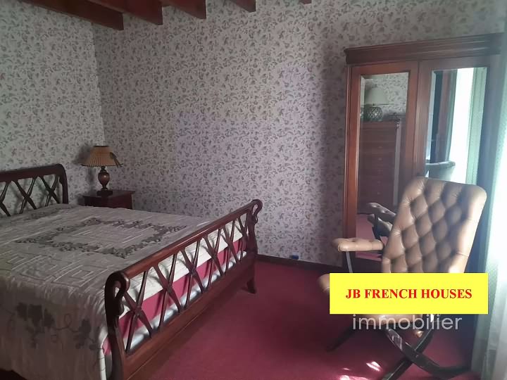 3 bed stone house for sale near Noth