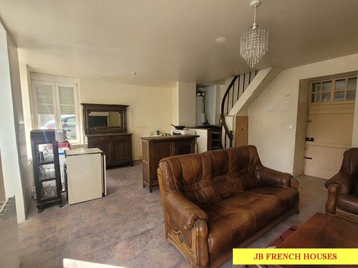 2 bed stone house for sale near Bion
