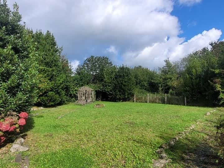 2 bed stone house for sale near Bion