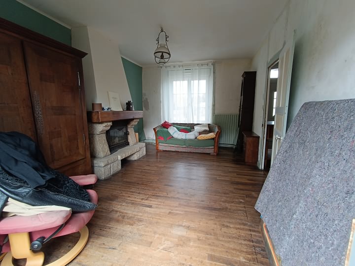 Maison en pierre de 4 chambres à vendre près de Bothoa