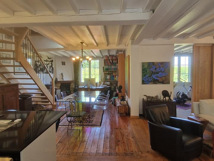 2 bed stone house for sale near Dordogne and Lot