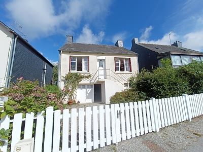 2 bed house for sale near Perret