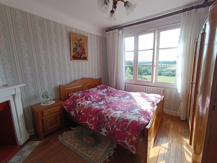 2 bed house for sale near Perret