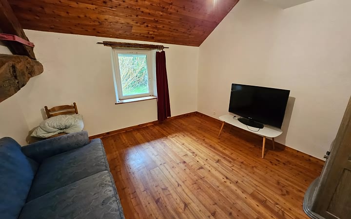 10 bed stone house for sale near Naillat