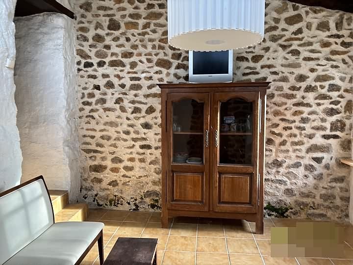 2 bed stone house for sale near Farebout