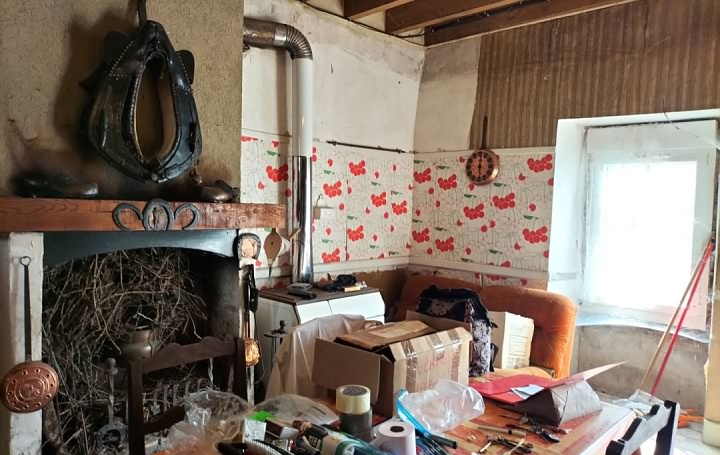 2 bed stone house for sale near Averton