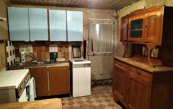 2 bed stone house for sale near Averton