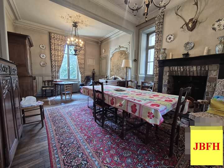 6 bed stone house for sale near Clairet
