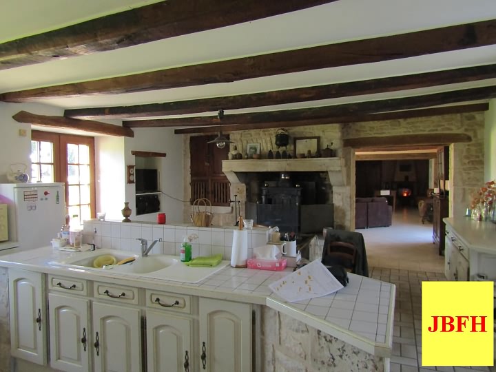3 bed stone house for sale near Ardilleux