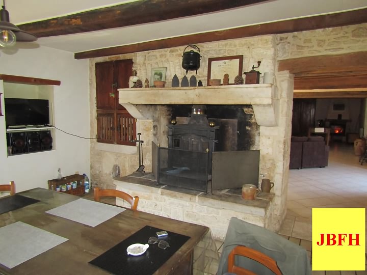 3 bed stone house for sale near Ardilleux