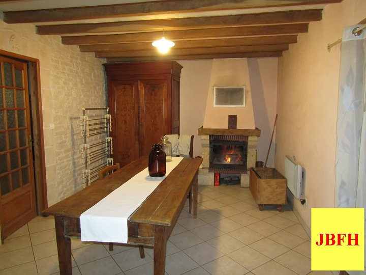 3 bed stone house for sale near Ardilleux