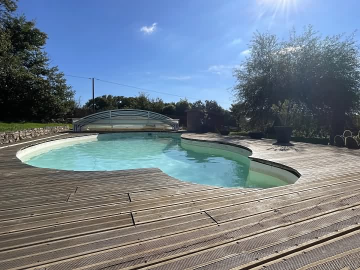 5 bed house for sale near Pliboux