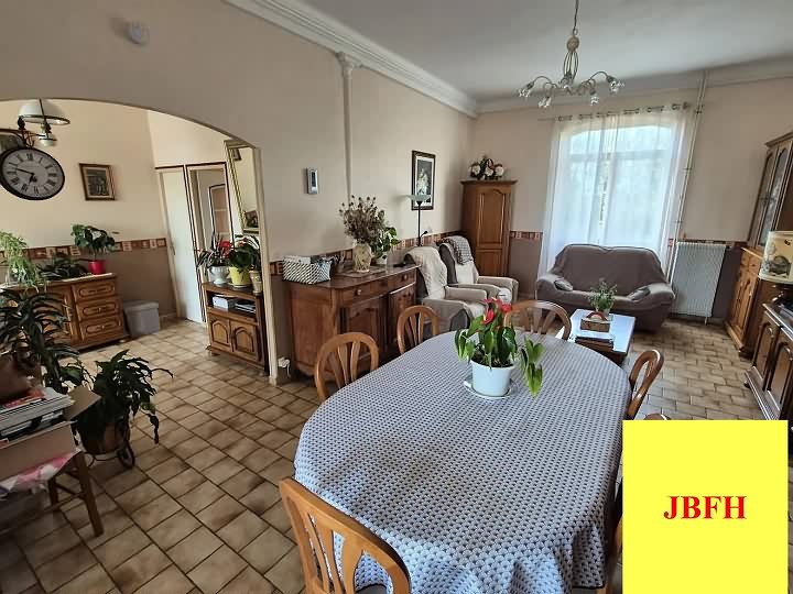 3 bed stone house for sale near Viennay