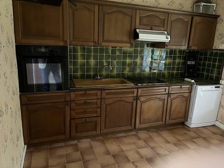 3 bed house for sale near Bever