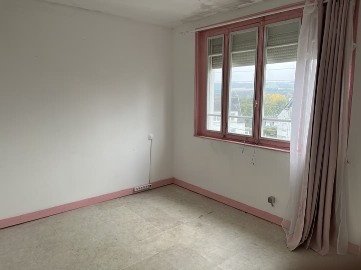 3 bed house for sale near Bever