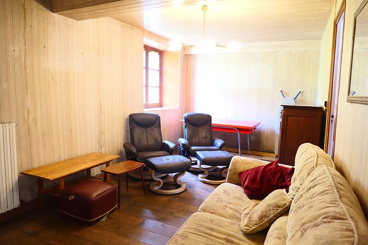 52 bed stone house for sale near Jarry