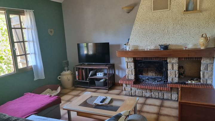 4 bed stone house for sale near Goulat