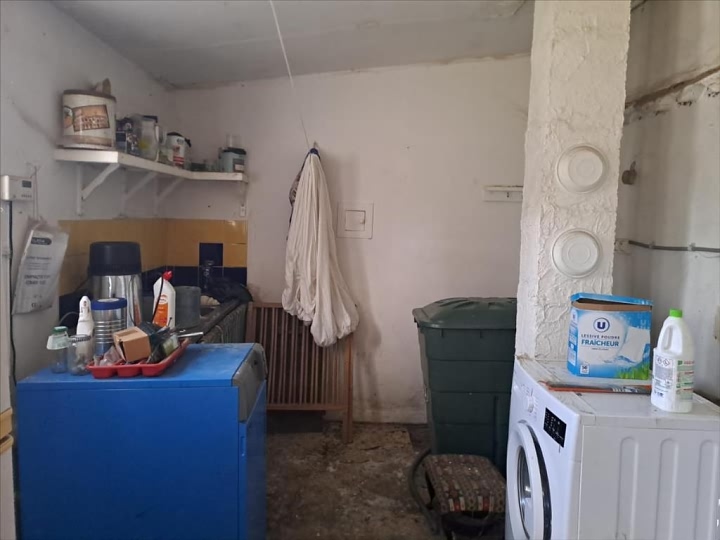 2 bed stone house for sale near Keraden
