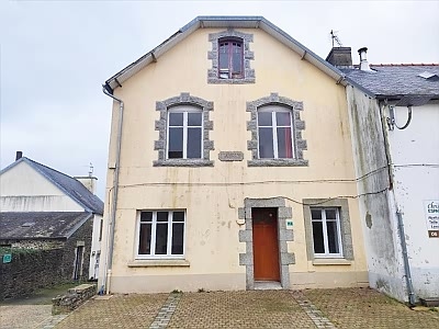 3 bed stone house for sale near Kergloff