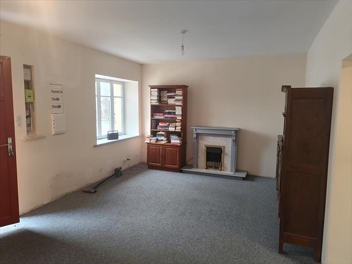 3 bed stone house for sale near Kergloff