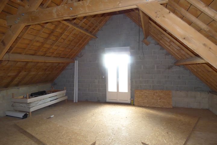 Barn to renovate near Missiriac