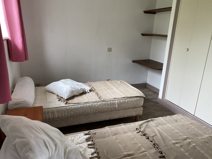 5 bed stone house for sale near Bujaleuf
