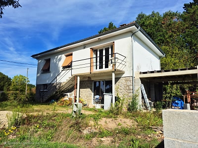 2 bed stone house for sale near Goulat