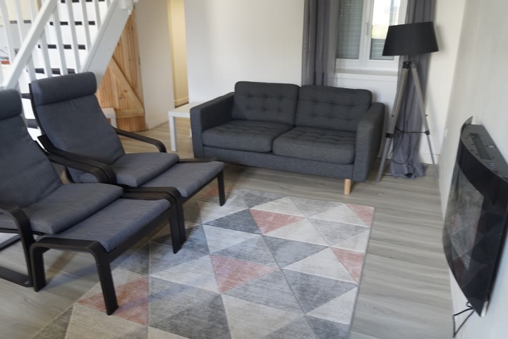 3 bed stone house for sale near Keraden