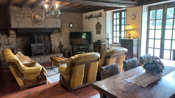2 bed stone house for sale near Burcy