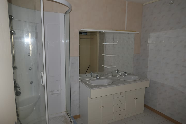 3 bed stone house for sale near Mantilly