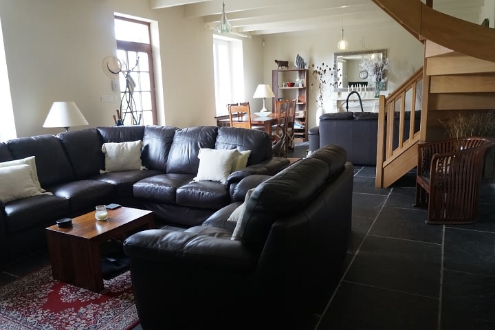 4 bed stone house for sale near Keraden