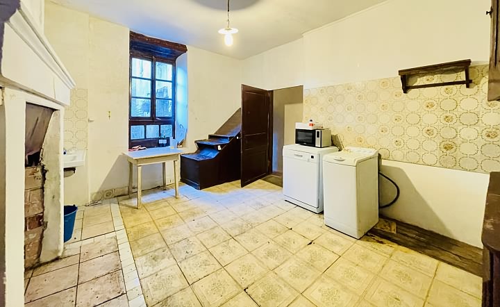 4 bed stone house for sale near Ansac Sur Vienne
