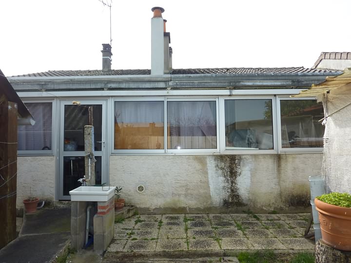 Maison de 2 chambres à vendre près de Liglet