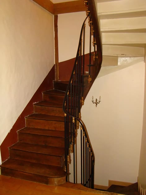 9 bed stone house for sale near Chez Vécant