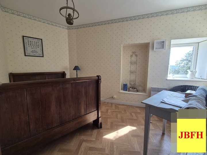 3 bed stone house for sale near Clairet